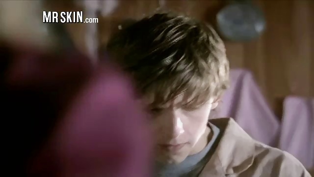 Celebrities flashing them titties so you can suck em!