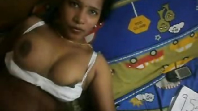 Indian Aunty 1063
