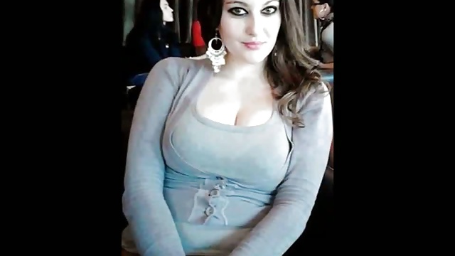 Only Celebrity Female Escorts in Mumbai