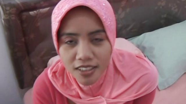 Arab amateur wife homemade blowjob and fuck with facial